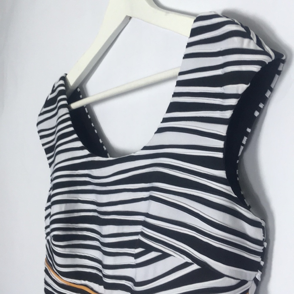 Donna Ricco, sz 6